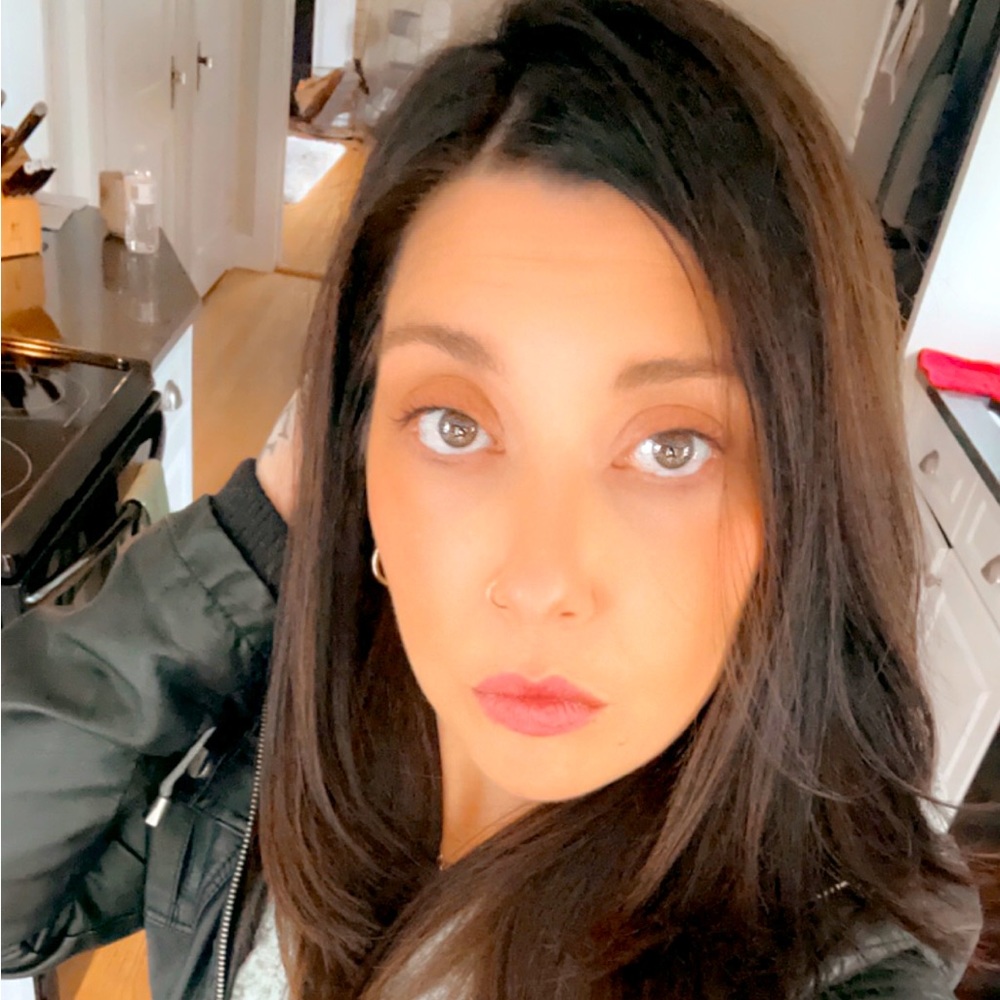 Meet your Posher, Tiffany